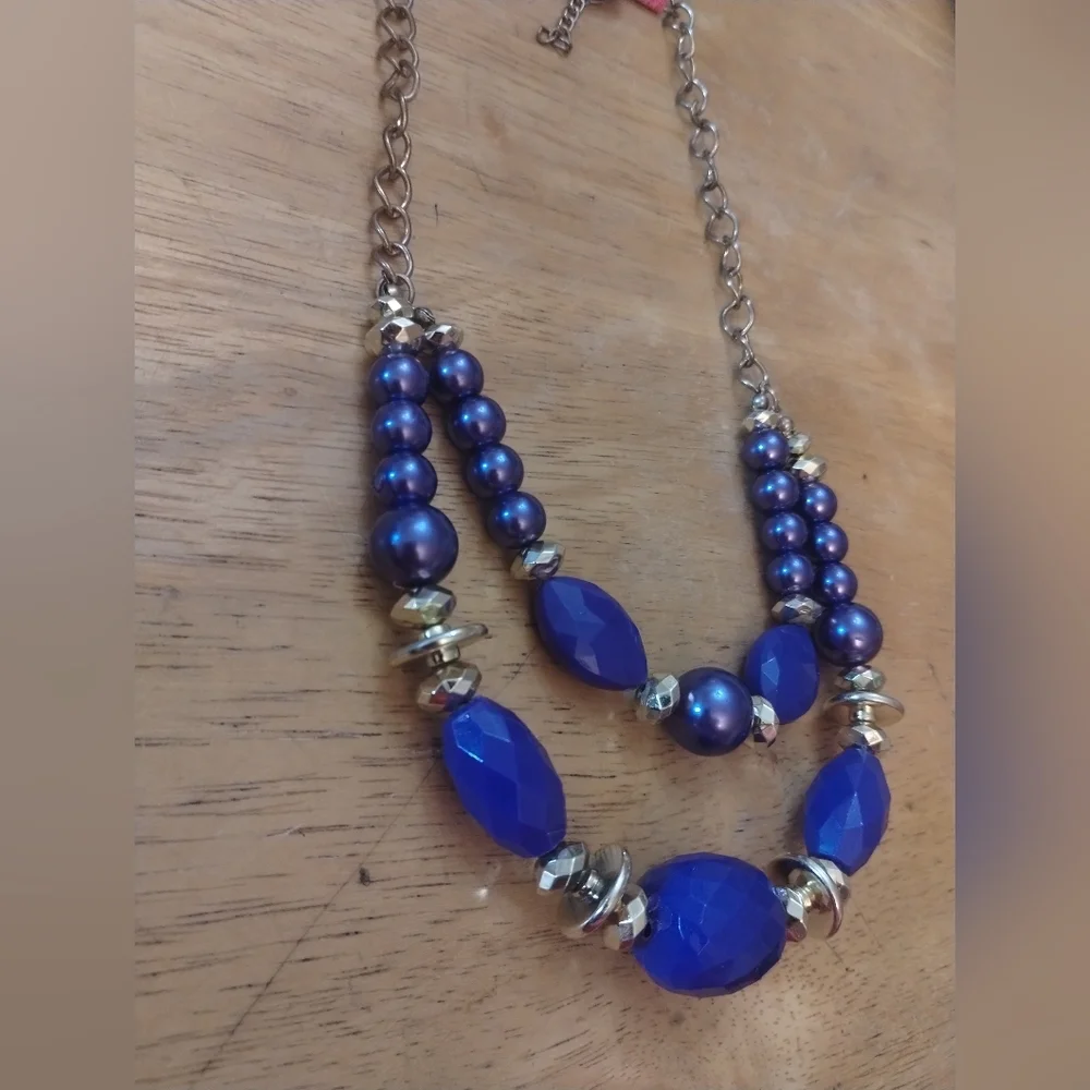 New Women's Purple Beaded Necklace - Picture 4 of 5